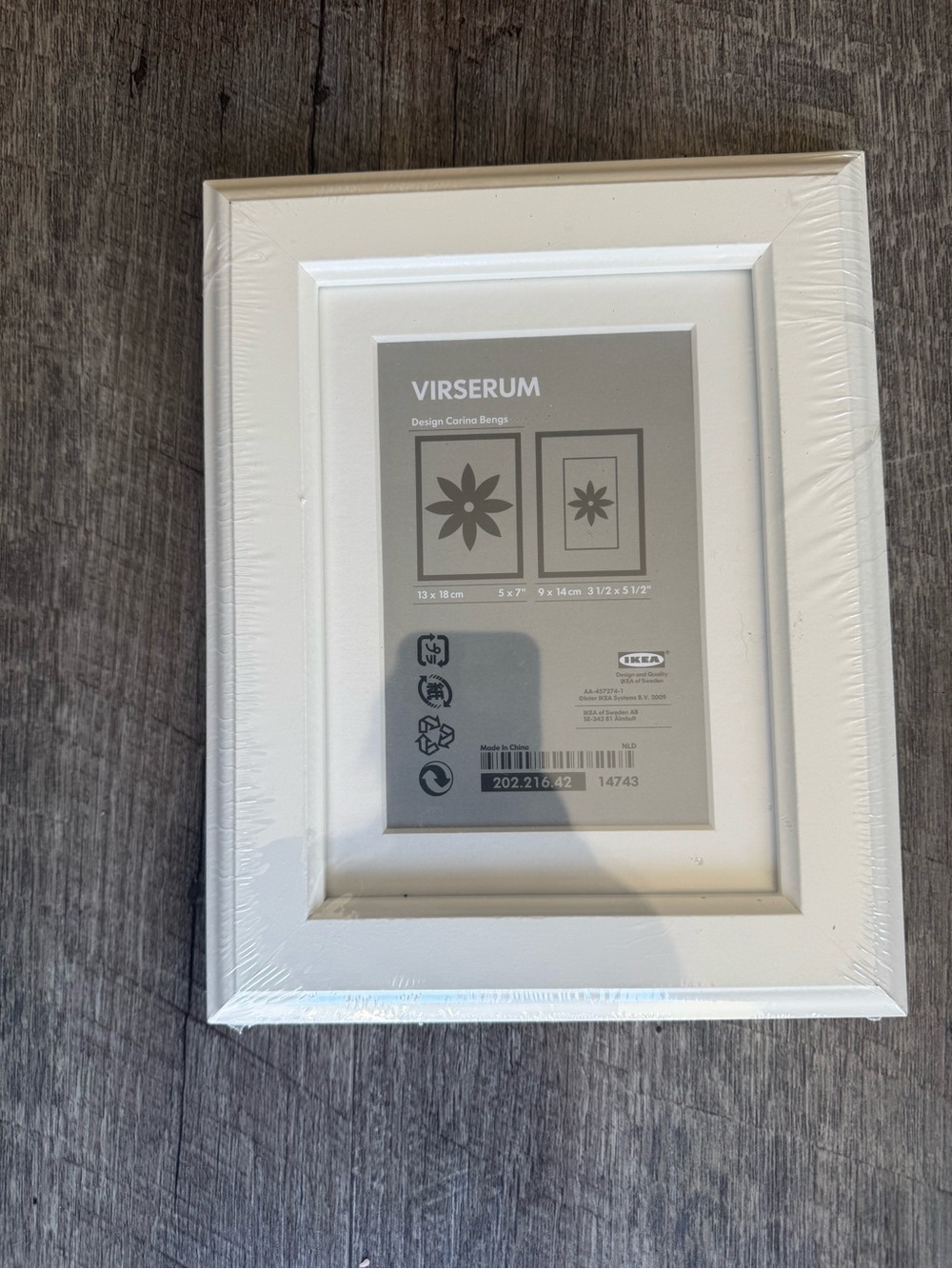 IKEA VIRSERUM White Picture Frame with Mat